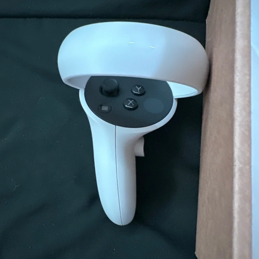 Oculus Meta Quest 2 & TopCube carry case - 256GB
